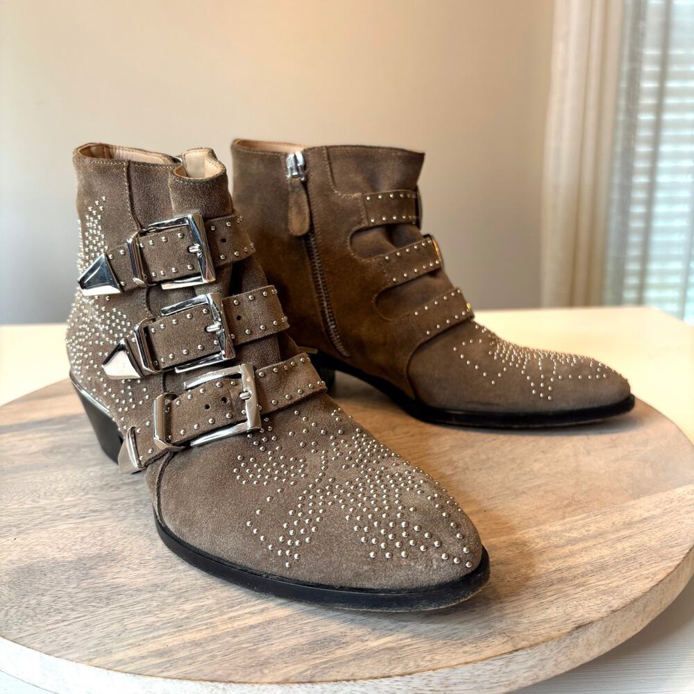 Chloe Susanna Womens 36 US 6 Taupe Suede Studded Triple Buckle Ankle Boots Italy
